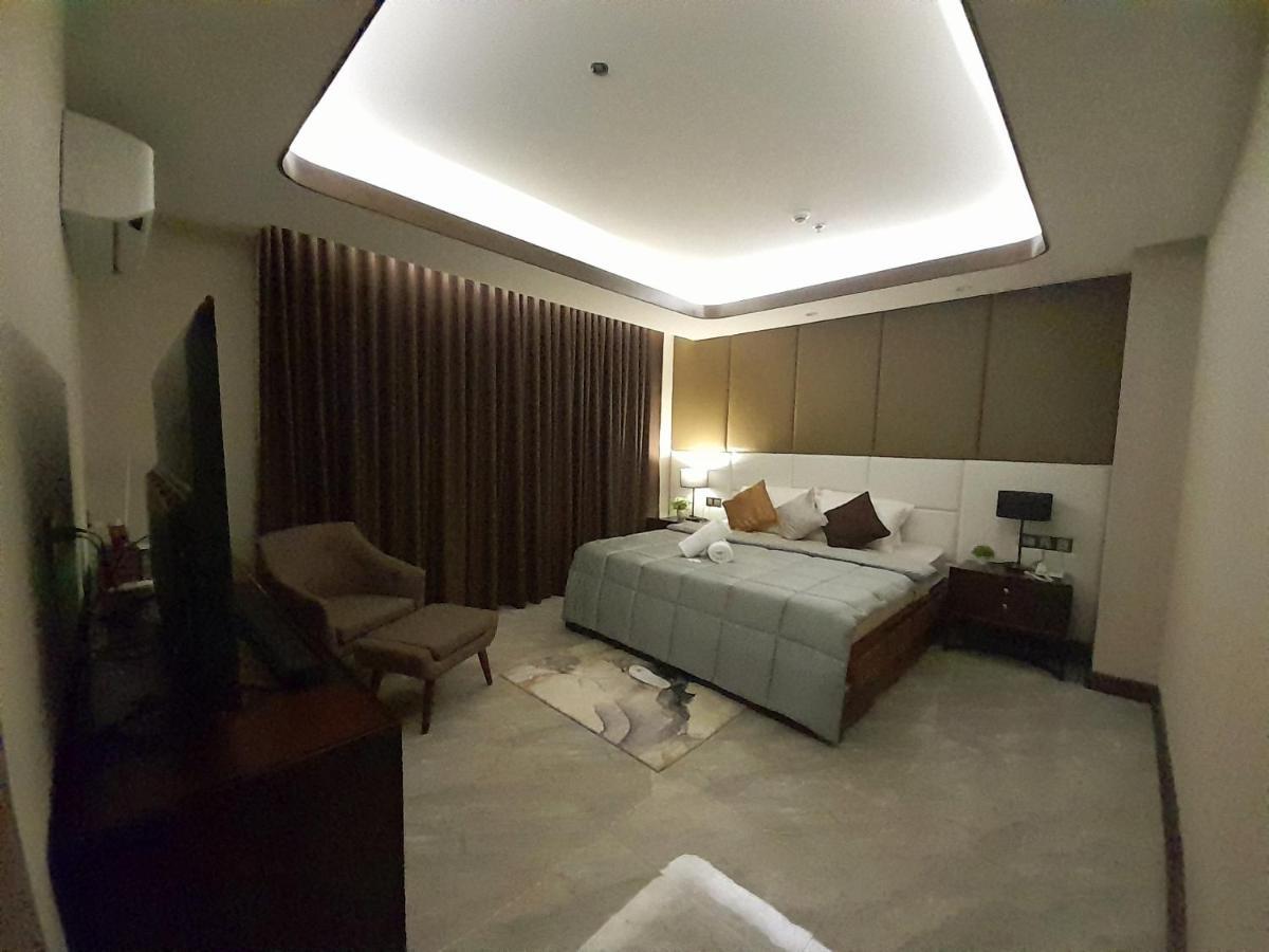 One Euphoria Prime Suite Hotel Angeles Zewnętrze zdjęcie