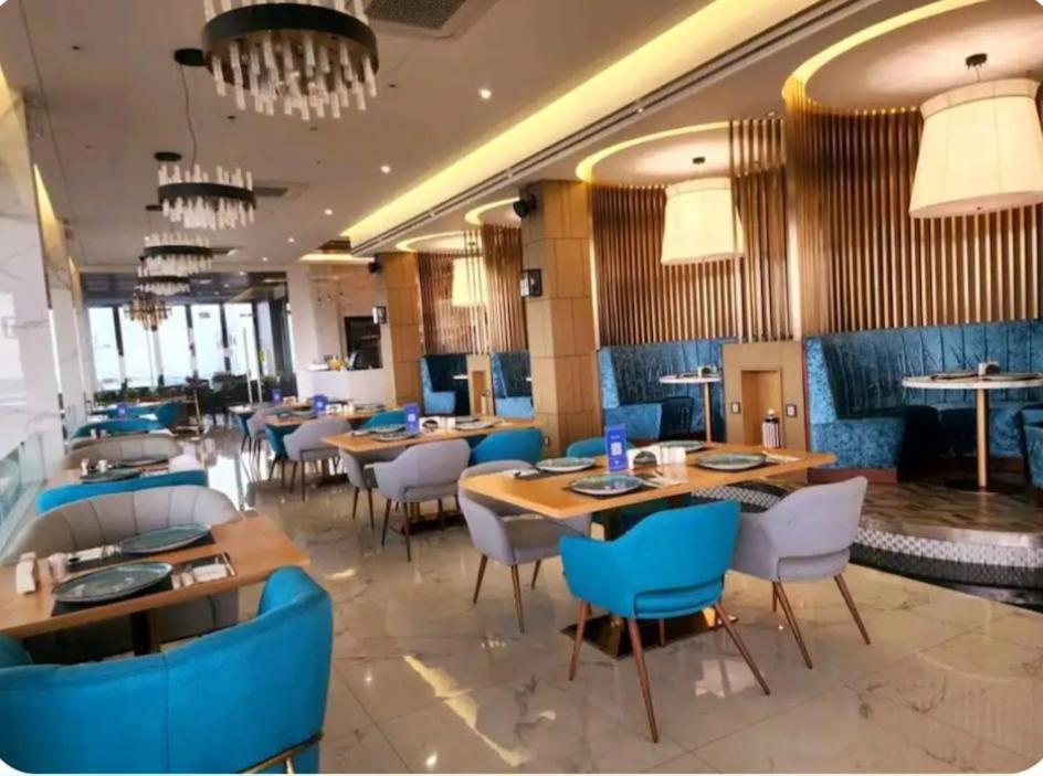 One Euphoria Prime Suite Hotel Angeles Zewnętrze zdjęcie