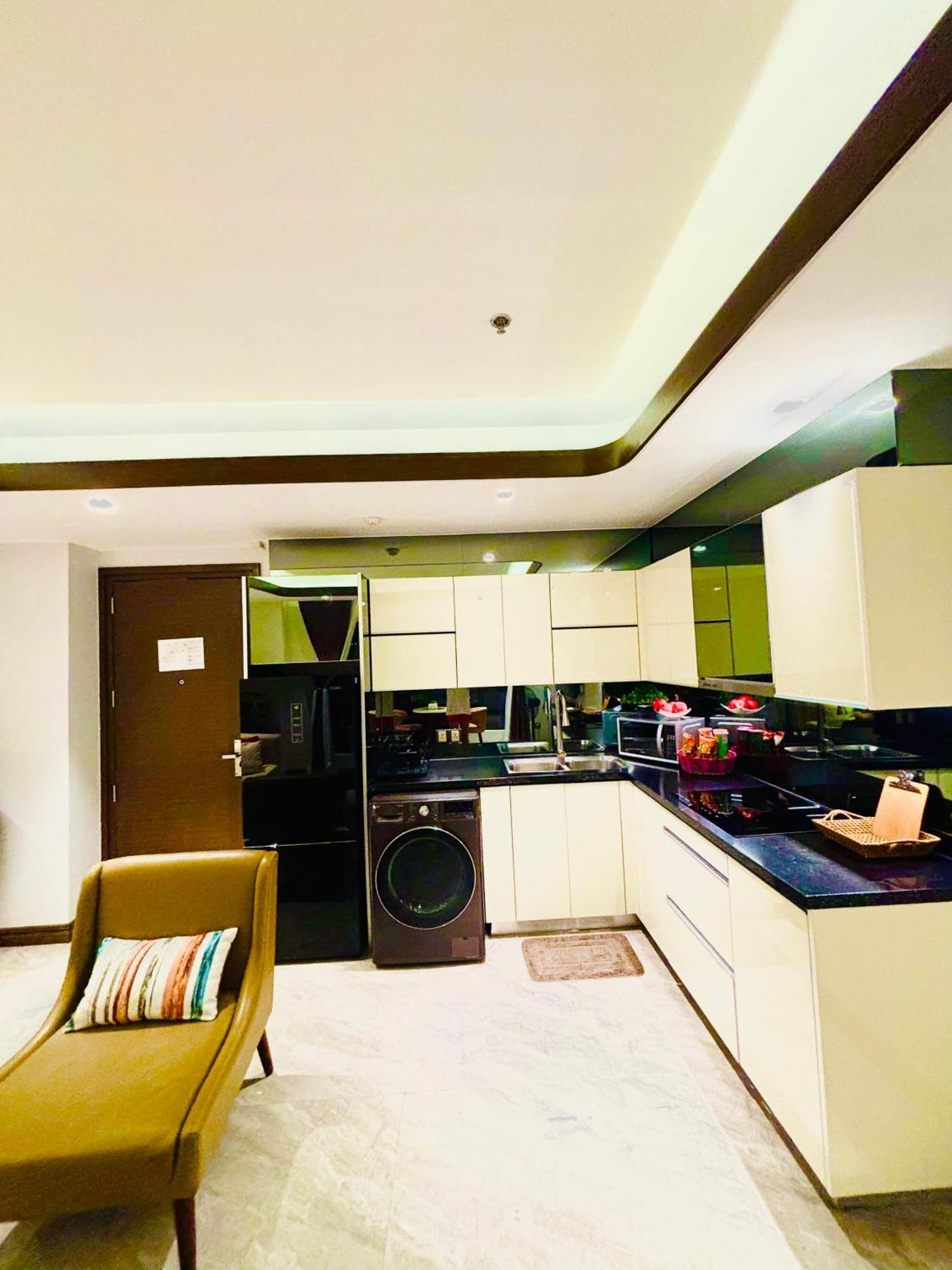 One Euphoria Prime Suite Hotel Angeles Zewnętrze zdjęcie
