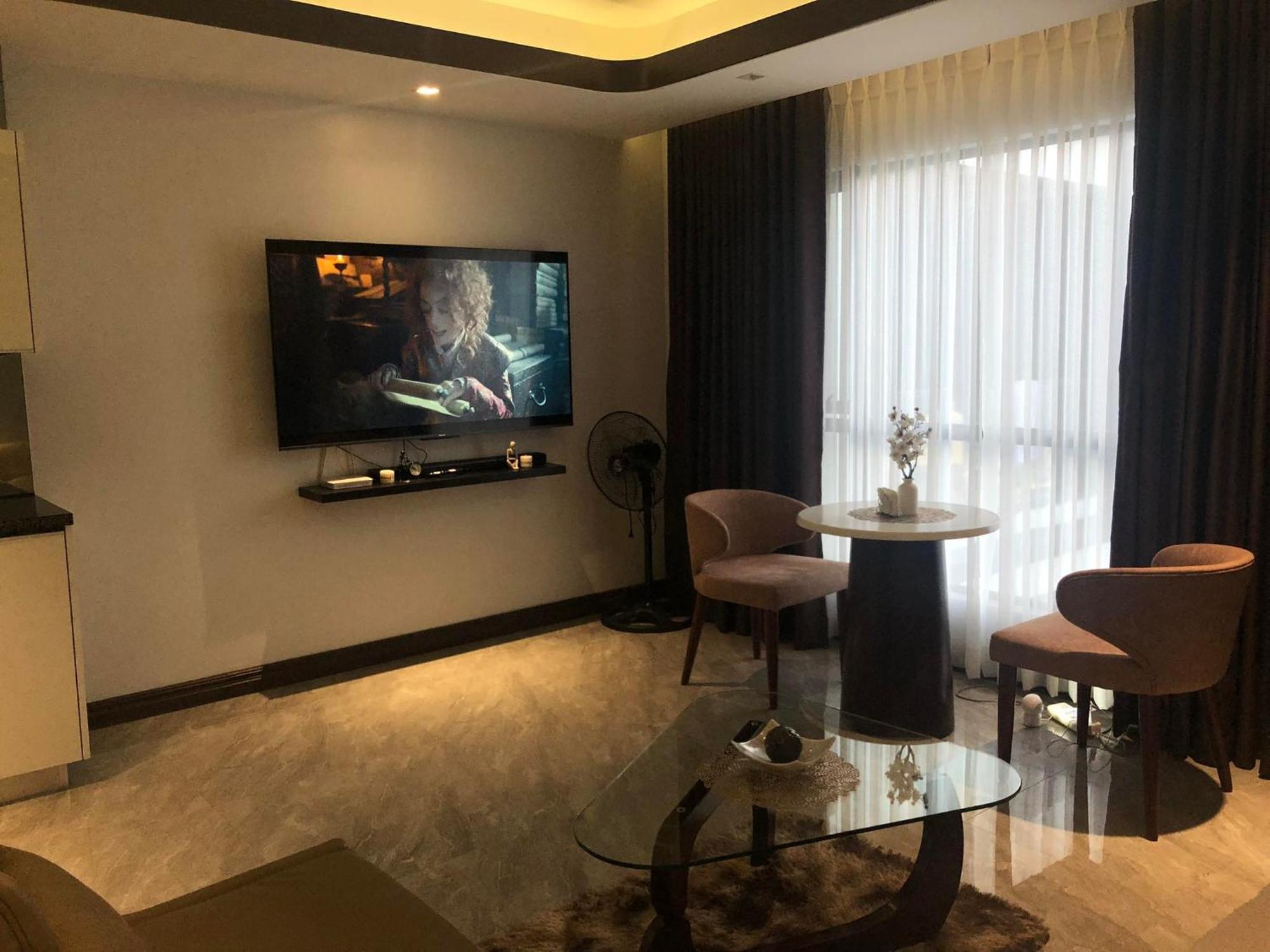 One Euphoria Prime Suite Hotel Angeles Zewnętrze zdjęcie